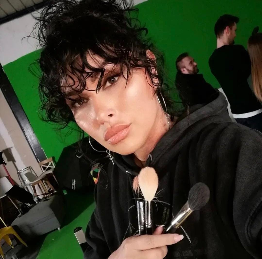 Dijana Mlinar / Makeup Artist